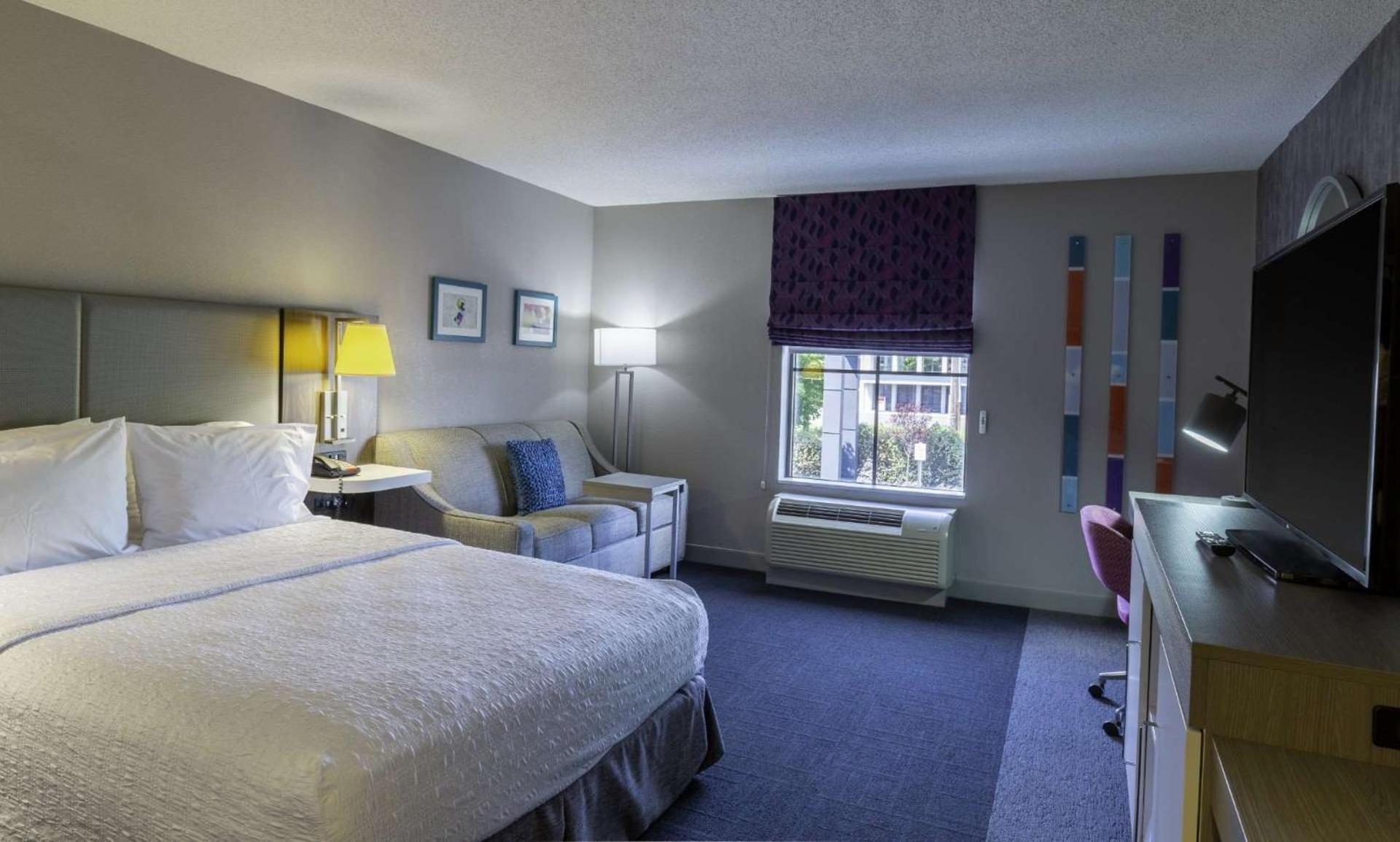 Hampton Inn East Windsor Exterior photo