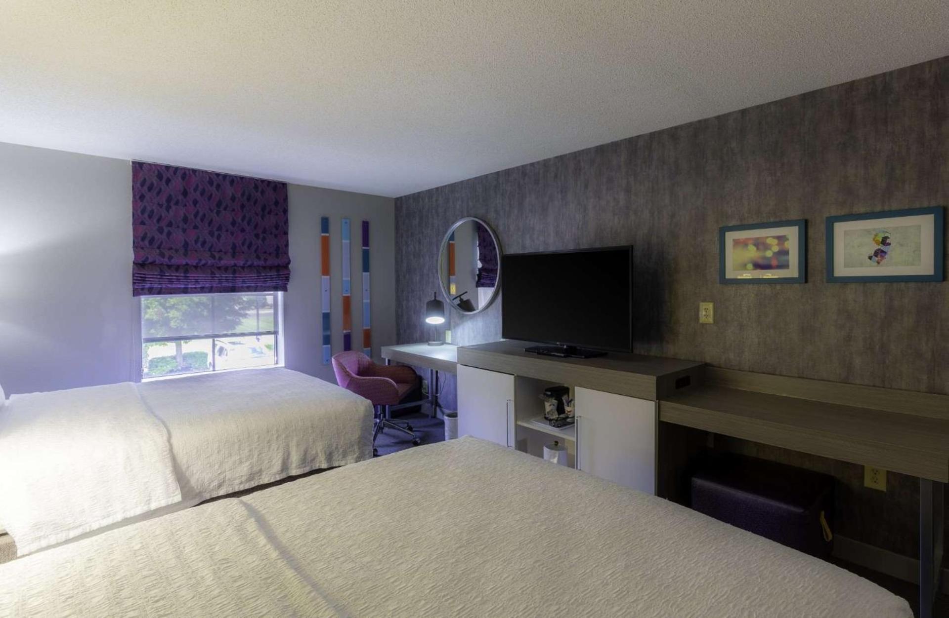 Hampton Inn East Windsor Exterior photo